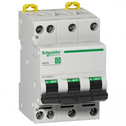 SCHNEIDER M9P22725