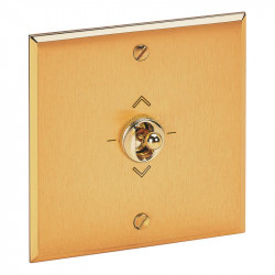 LEGRAND AR67221