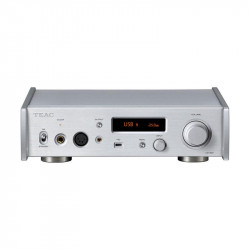 TEAC UD507S